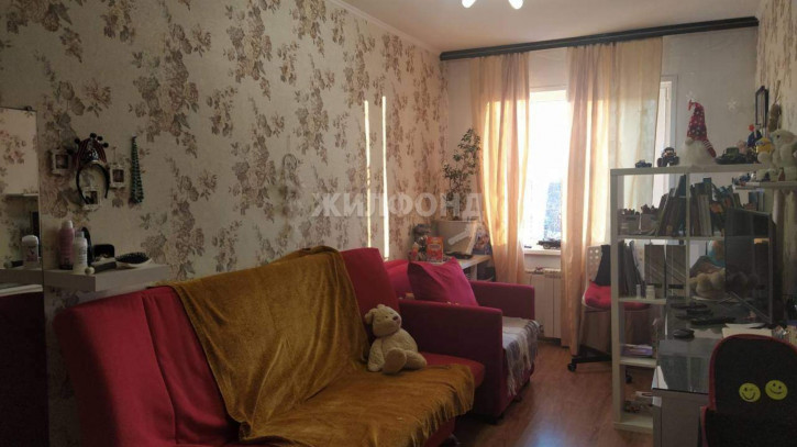 3-комн квартира Железнодорожная улица, д.12