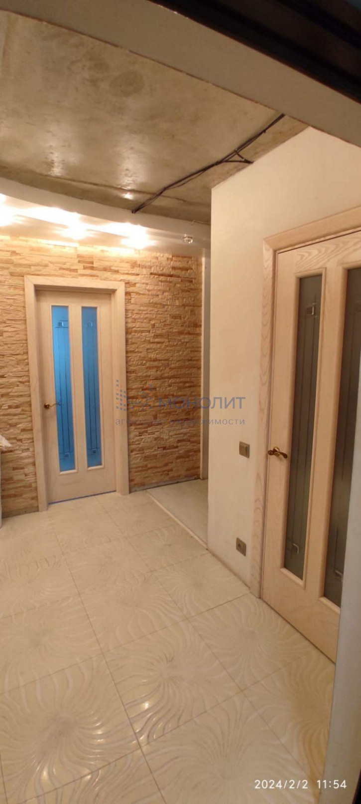 3-комн квартира Белозерская ул, 2