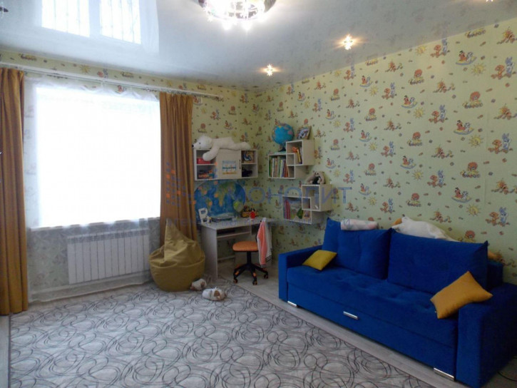3-комн квартира Новосоветская ул, 13