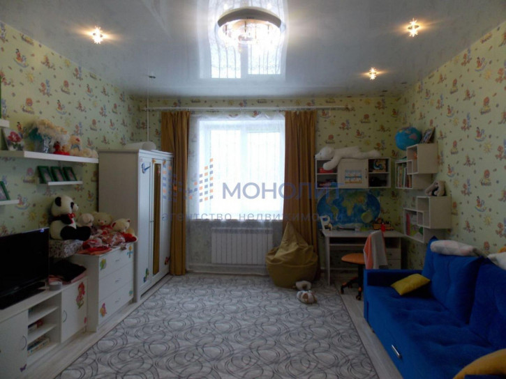 3-комн квартира Новосоветская ул, 13