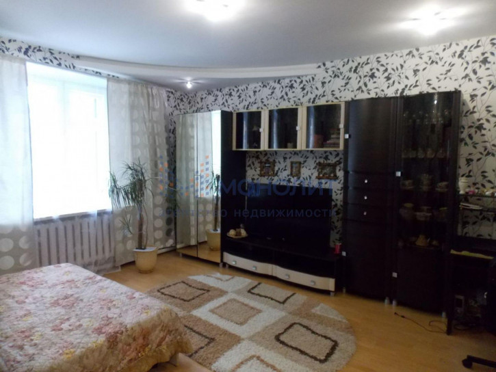 3-комн квартира Новосоветская ул, 13