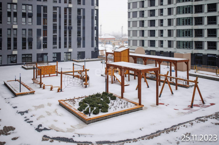 2-комн квартира Пожарных и спасателей, 14