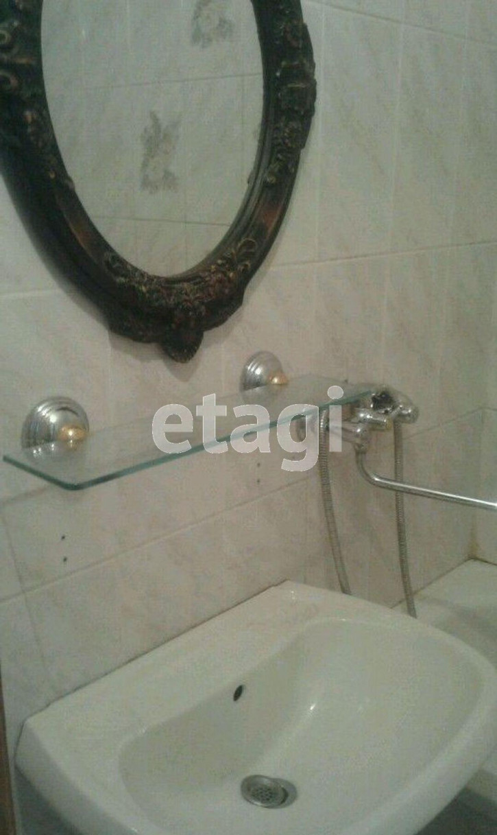 3-комн квартира Моторостроителей, 12