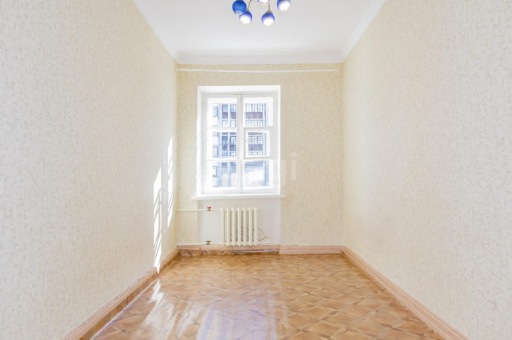 3-комн квартира Индустрии, 41