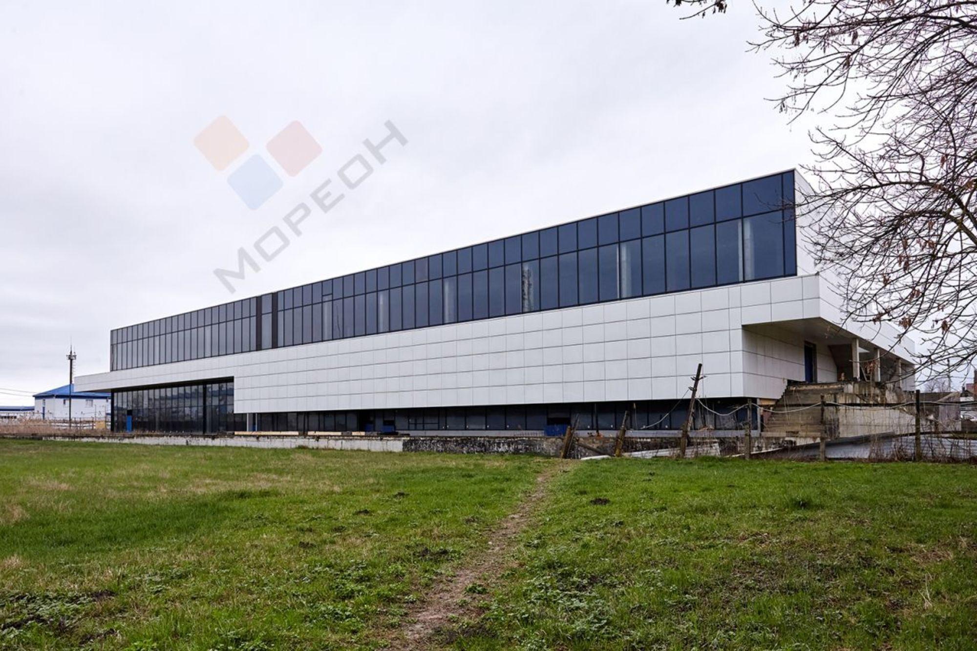 Купить помещение свободного назначения за 140 000 000 рублей на А.Андреева ул, 11