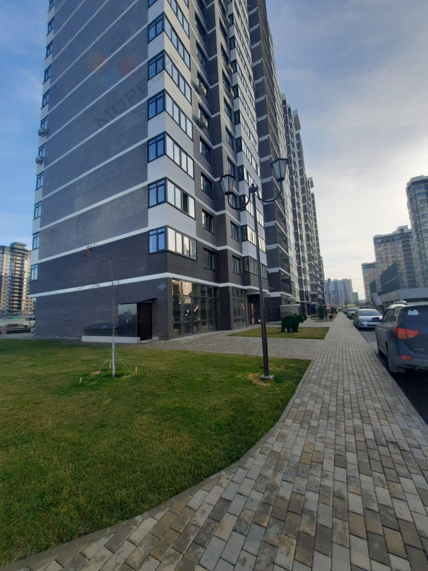 Сдать торговое помещение за 95 000 рублей на Адмиралтейский б-р, 3к3