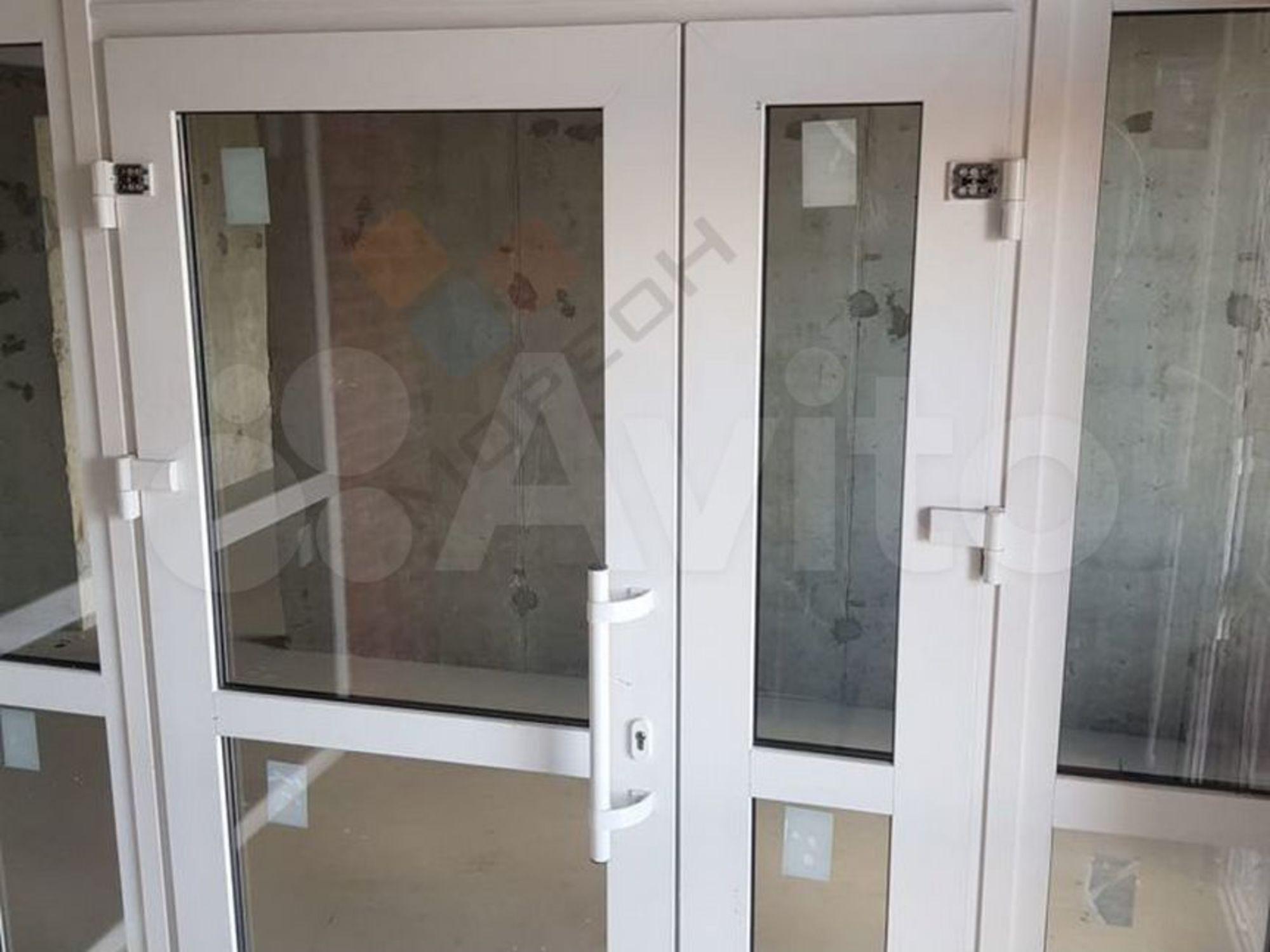 Сдать торговое помещение за 150 000 рублей на Конгрессная ул, 19/1к2