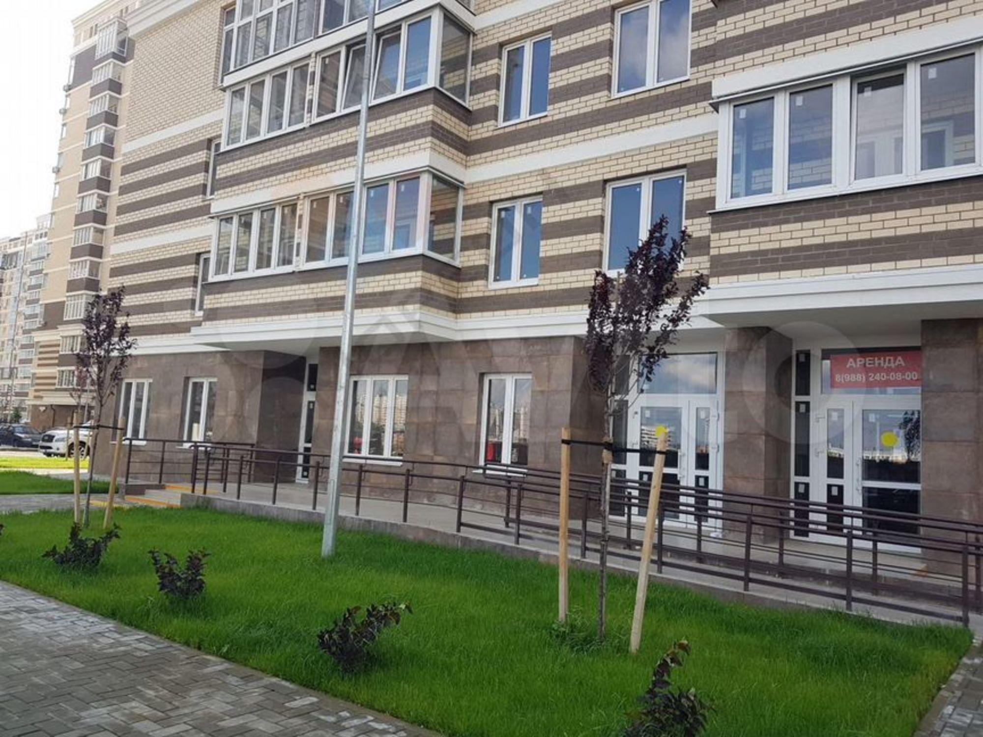 Сдать торговое помещение за 150 000 рублей на Конгрессная ул, 19/1к2
