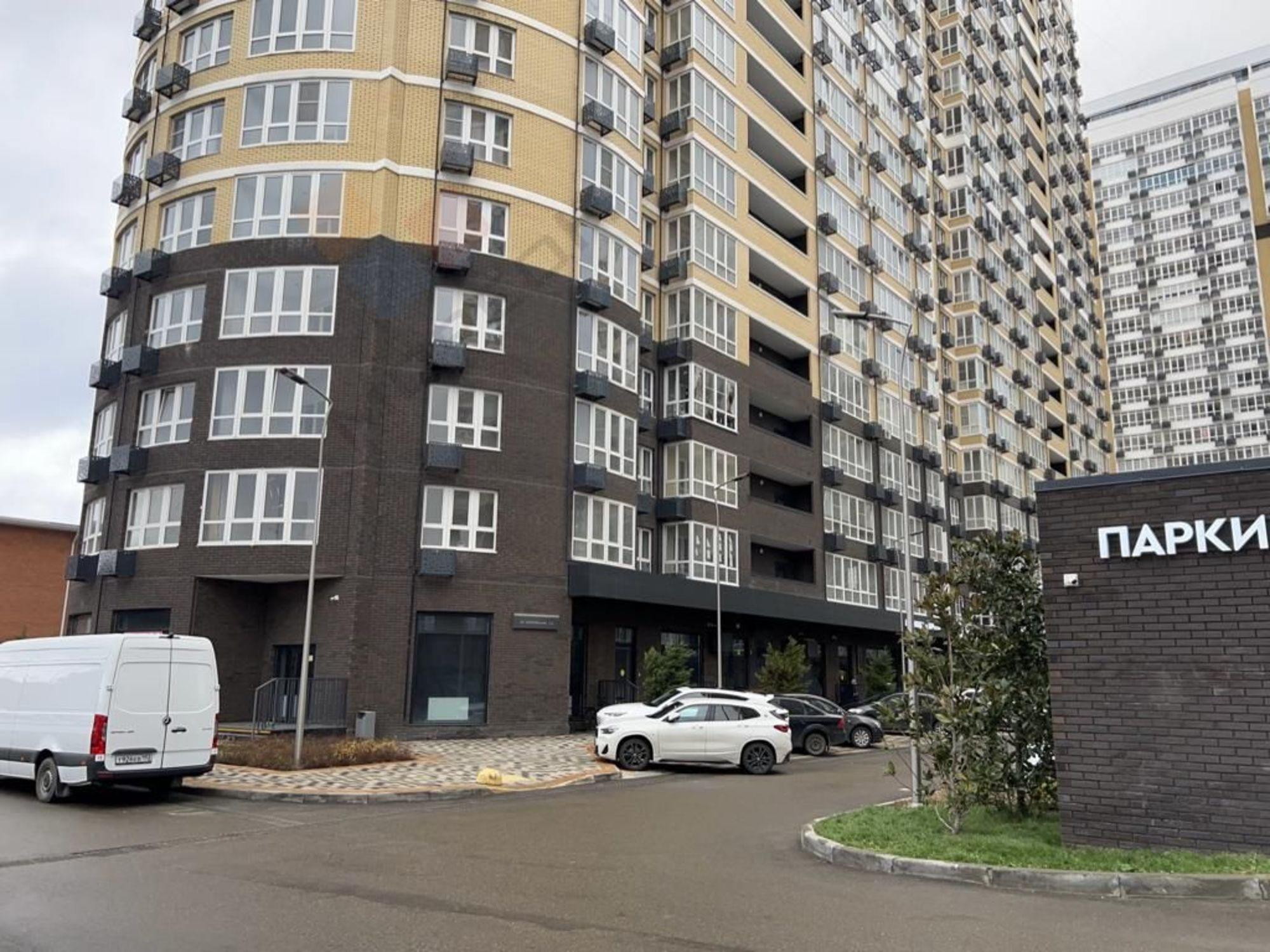 Сдать торговое помещение за 150 500 рублей на Сормовская ул, 1/6
