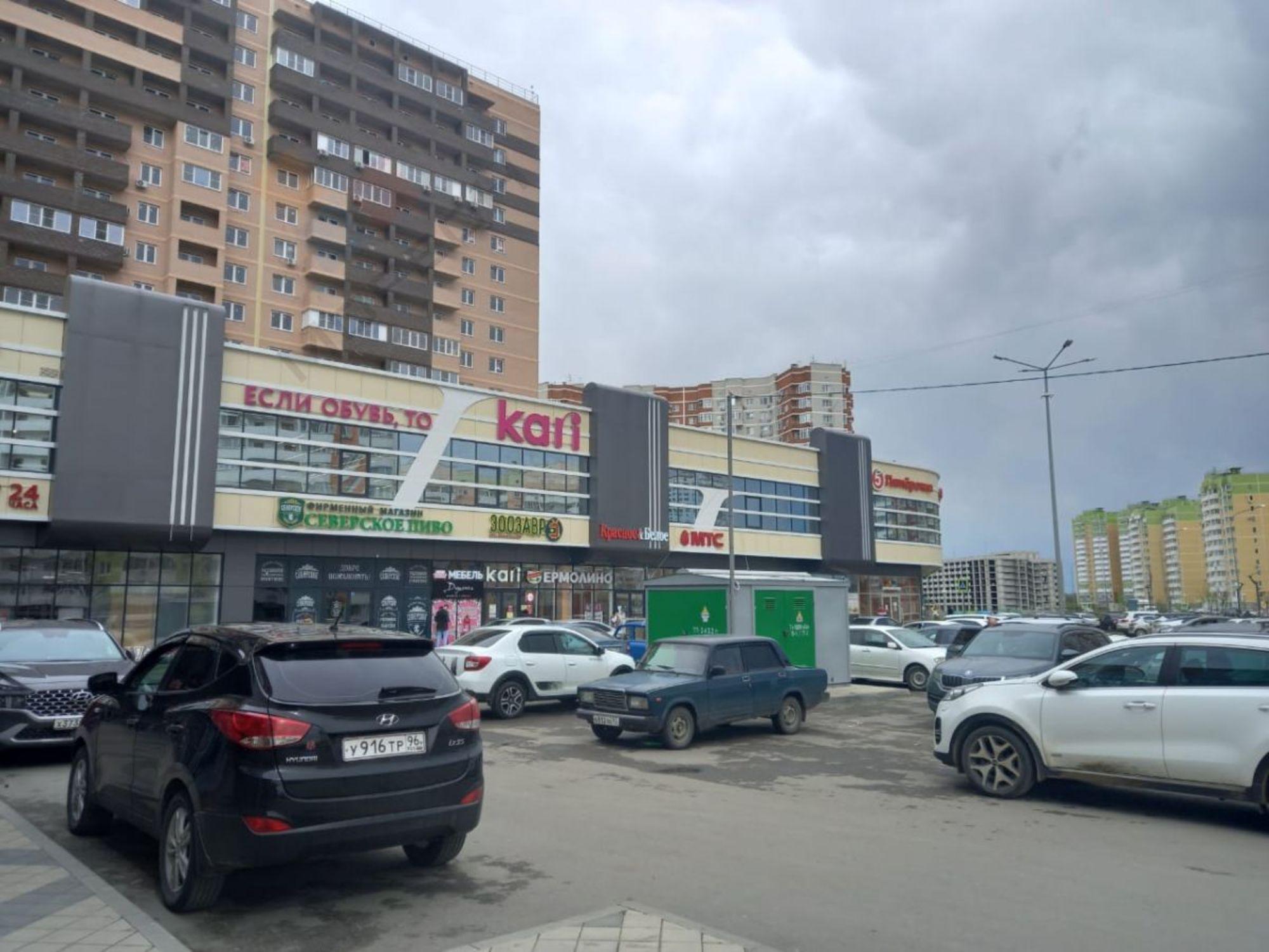 Сдать торговое помещение за 186 000 рублей на им. Валерия Гассия ул, 2А