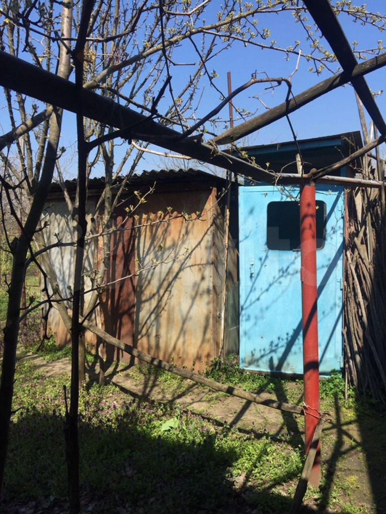 Купить дачу, дом, коттедж за 4 000 000 рублей на Клубничная ул