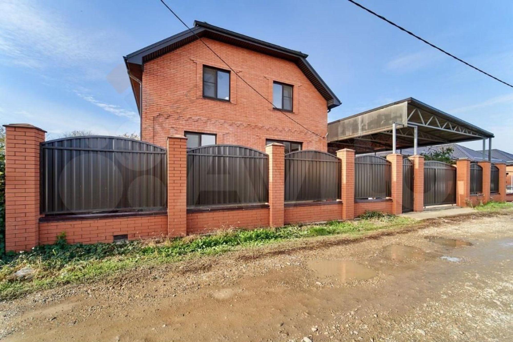 Купить дачу, дом, коттедж за 12 500 000 рублей на Цветочная ул, 4