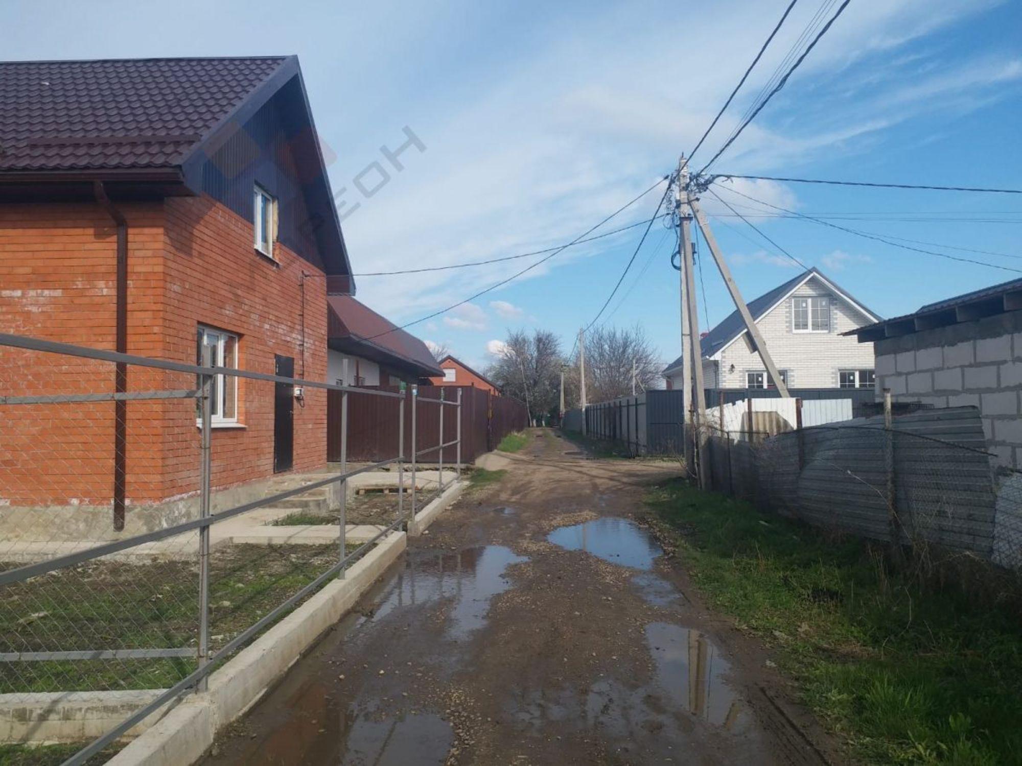 Купить дачу, дом, коттедж за 5 680 000 рублей на Цветочная ул, 68