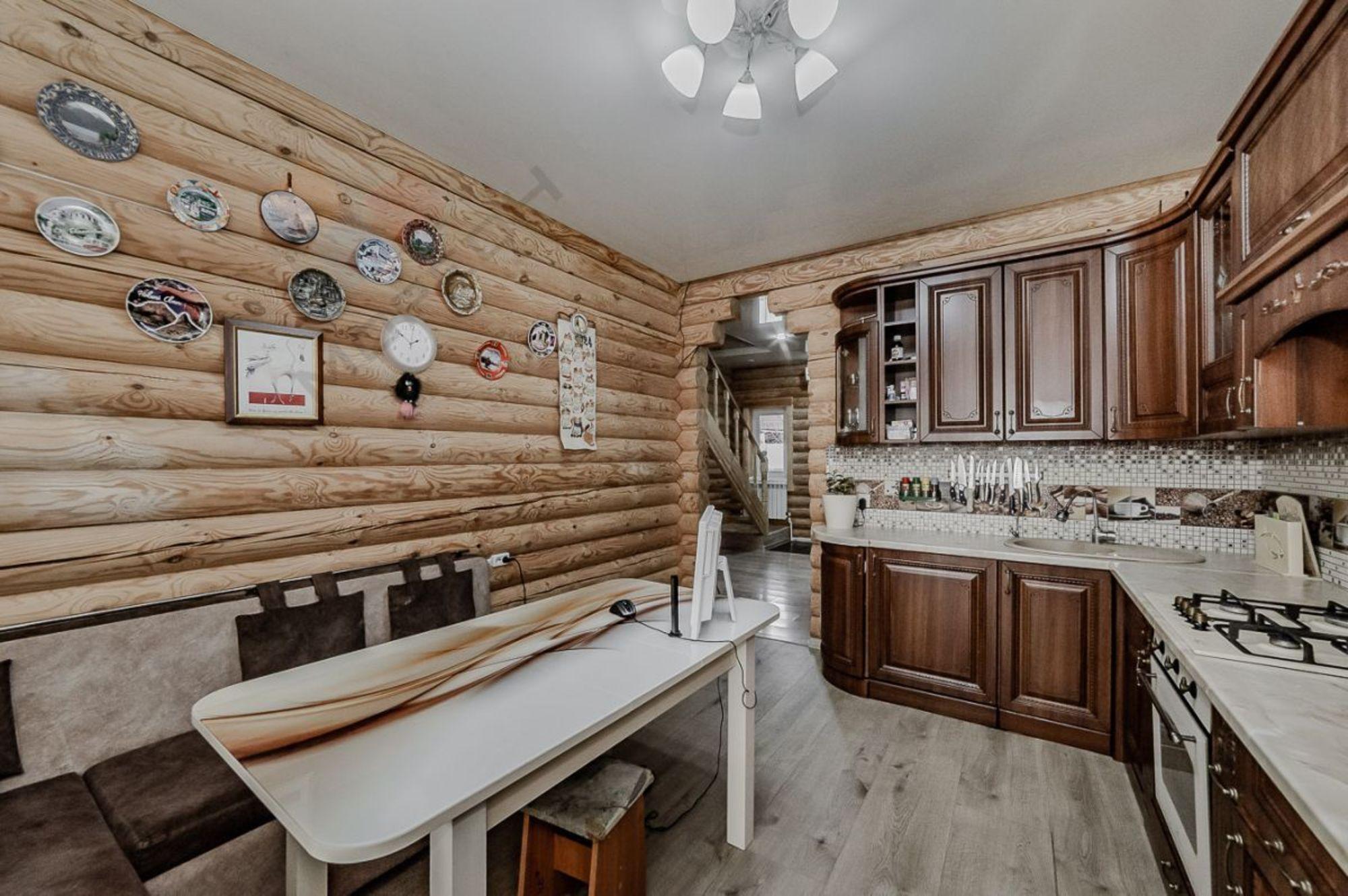 Купить дачу, дом, коттедж за 15 500 000 рублей на Строителей ул, 5а