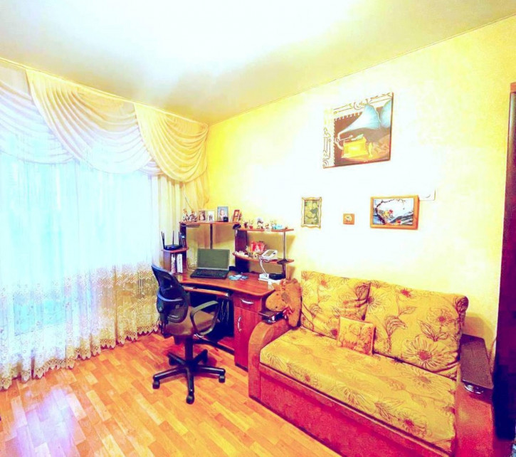 3-комн квартира Молодежная улица, 14