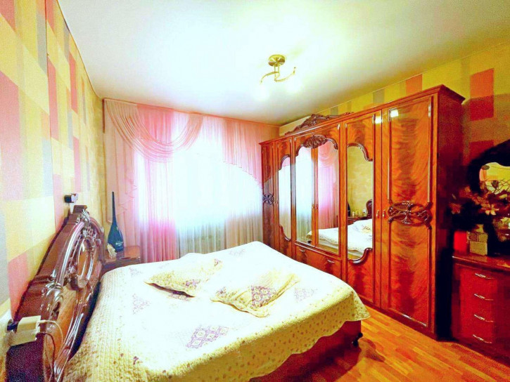 3-комн квартира Молодежная улица, 14