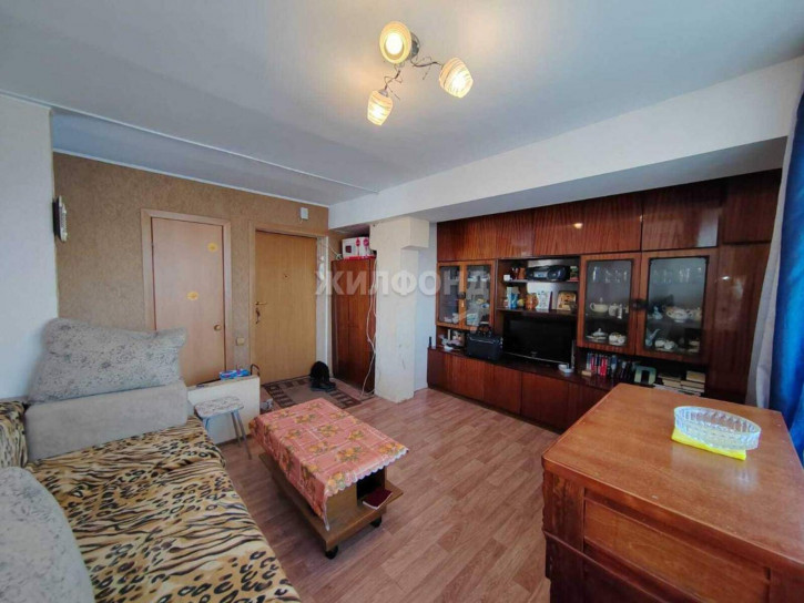 2-комн квартира Челюскинцев улица, д.4