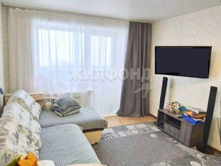 2-комн квартира Дзержинского улица, д.25