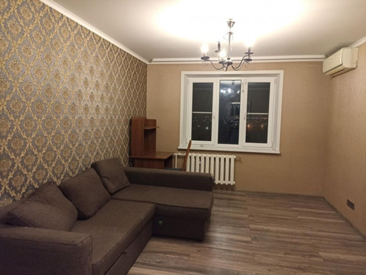 3-комн квартира ул.Октябрьская улица, 101