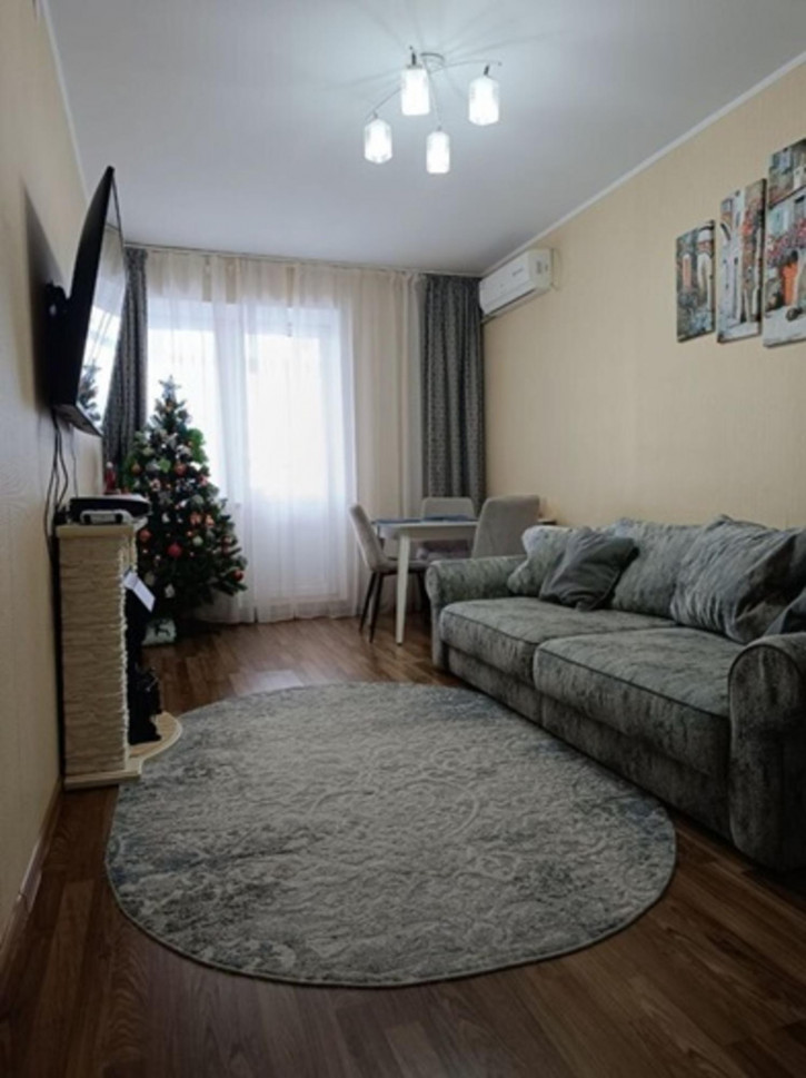 2-комн квартира Воровского улица, 101