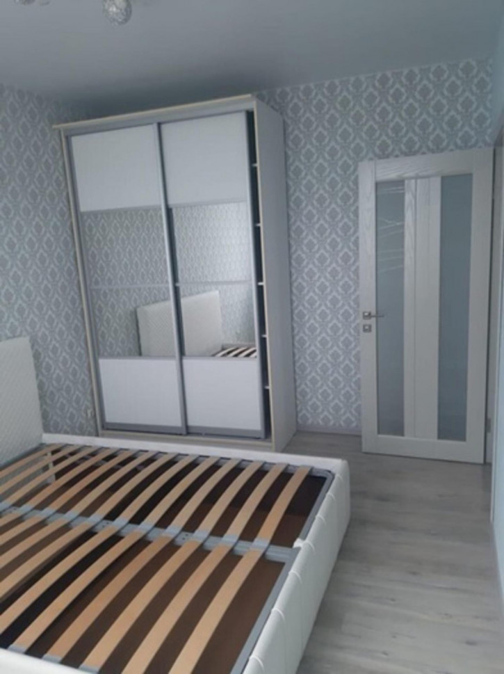 2-комн квартира Горького улица, 101