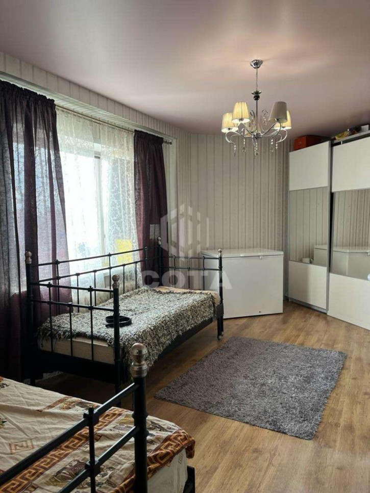 2-комн квартира Шишкова улица, 103кА