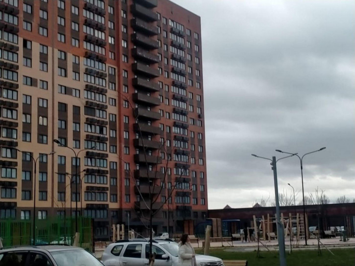 2-комн квартира в новом доме Владимира Жириновского ул, 11