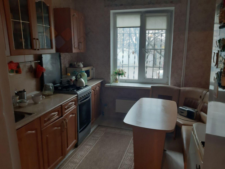 2-комн квартира Тепличная ул, 56