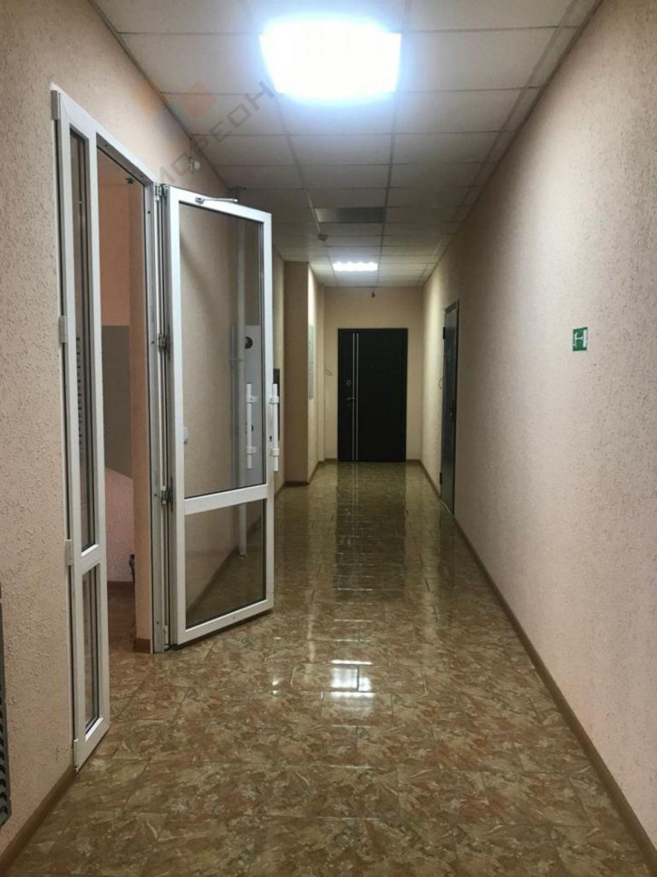 2-комн квартира Тополиная ул, 40/1к1