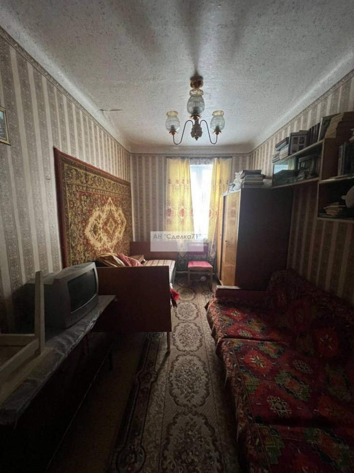 3-комн квартира Больничная ул, 10