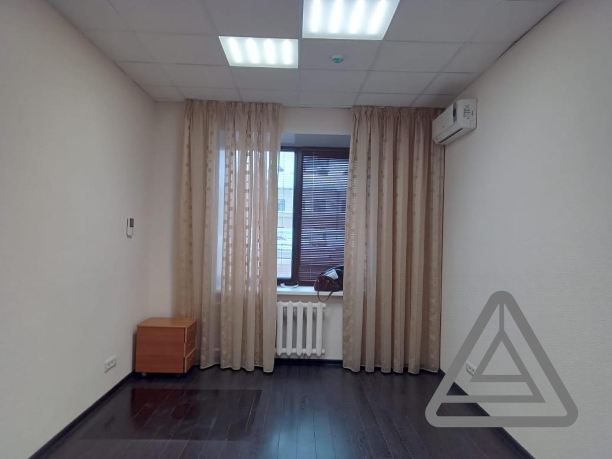 Сдать офис, помещение под офис за 32 500 рублей на Пушкина, 30