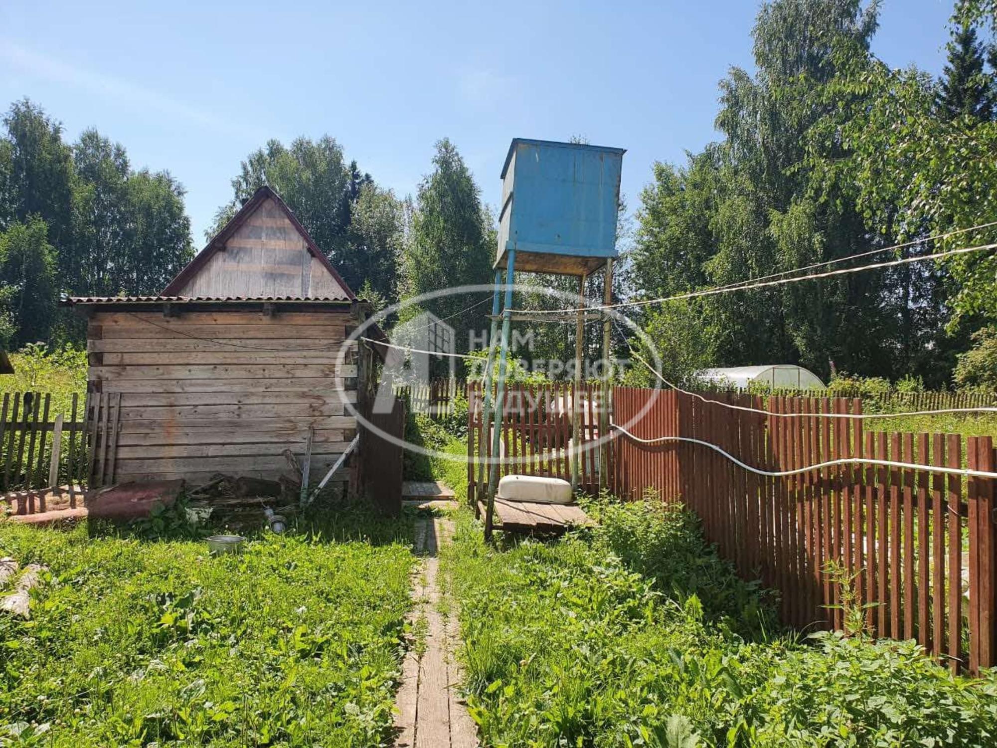 Купить дачу, дом, коттедж за 1 800 000 рублей на Рабочая улица, 13