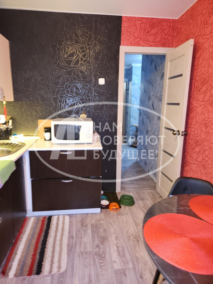 3-комн квартира Коммунистическая улица, 6Б