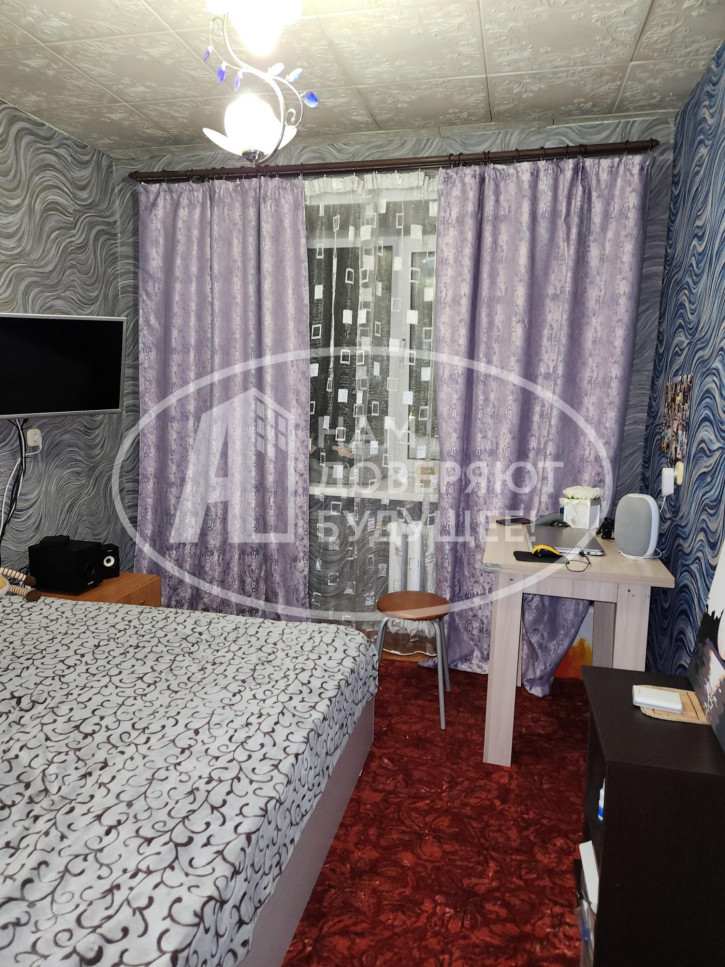 3-комн квартира Коммунистическая улица, 6Б