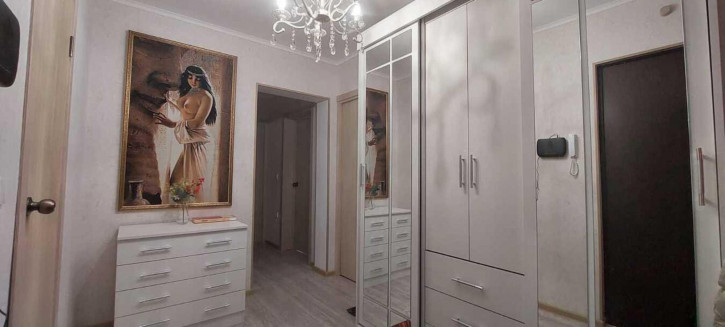2-комн квартира улица Ленина, 227