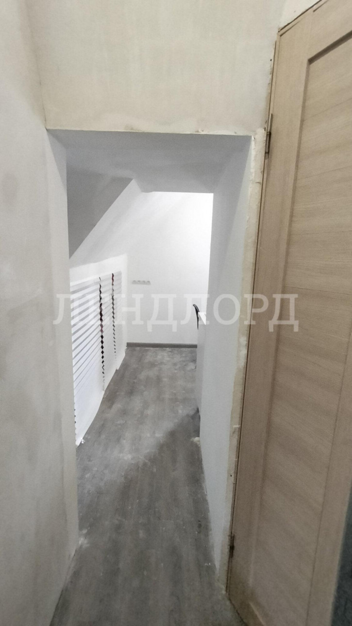 2-комн квартира Соборный переулок, 89