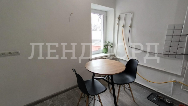 2-комн квартира Соборный переулок, 89