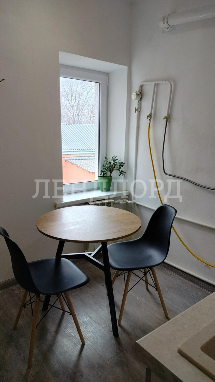 2-комн квартира Соборный переулок, 89