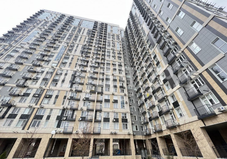 3-комн квартира Соборный переулок, 98