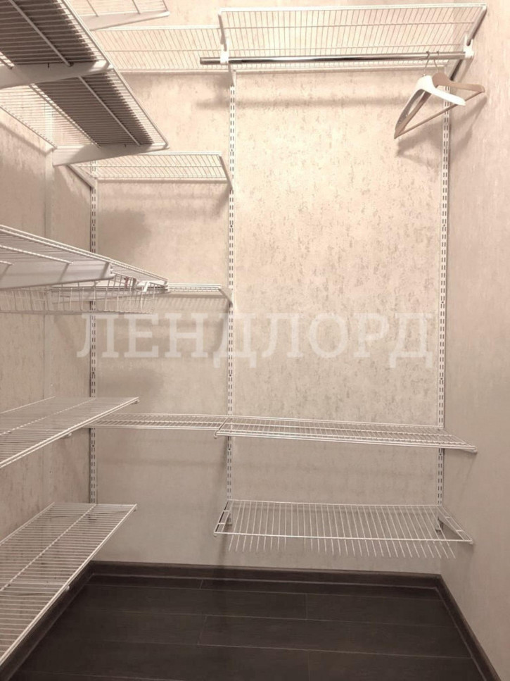 1-комн квартира улица Малиновского, 66/1