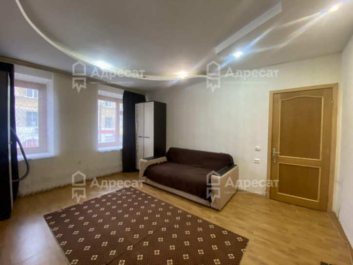 3-комн квартира ул. 95-й Гвардейской,  д.7