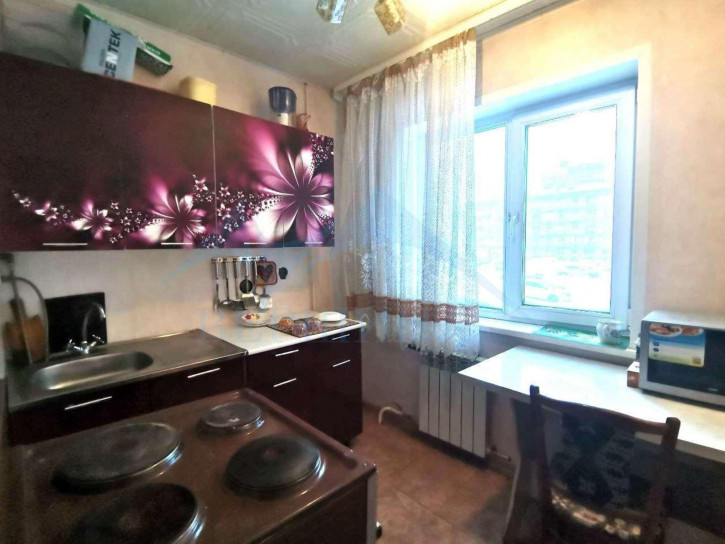 3-комн квартира Нансена улица,112