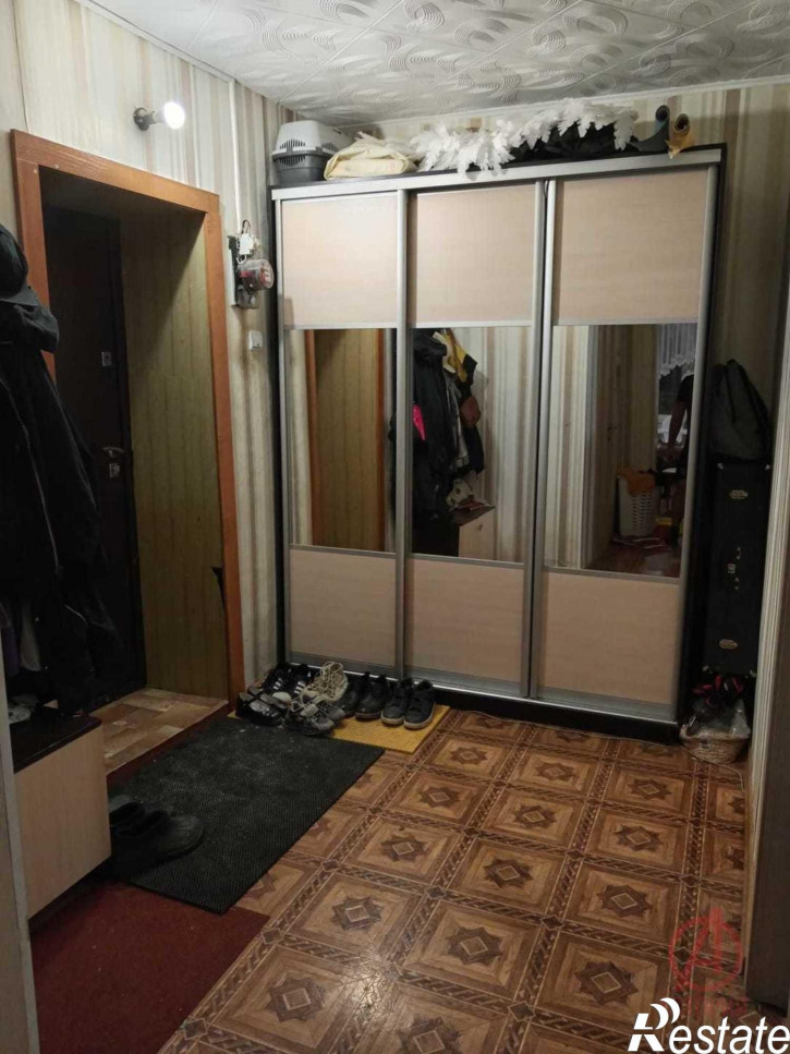 2-комн квартира Советов улица, 1