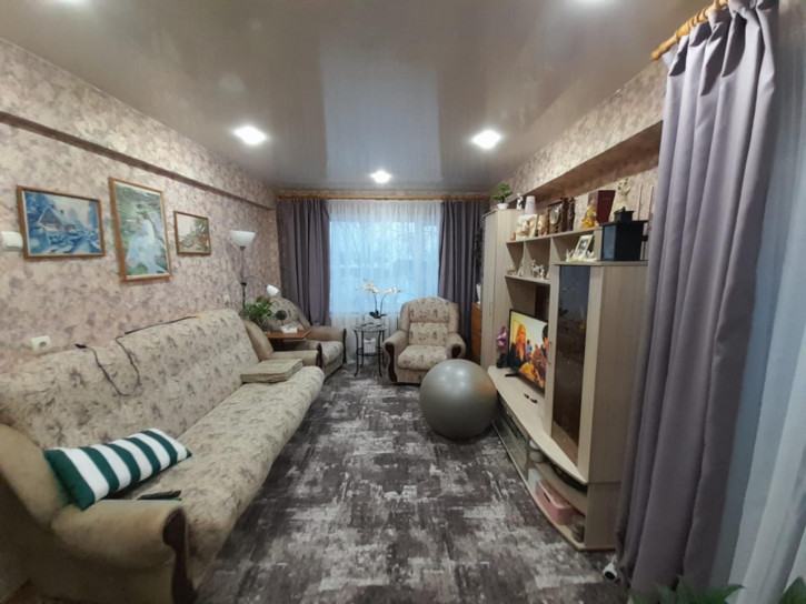 4-комн квартира ул Ленина, 30