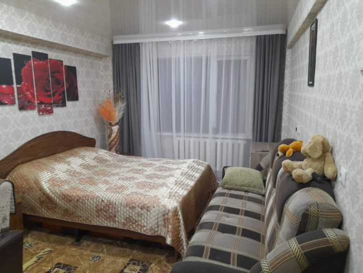 4-комн квартира ул Ленина, 30