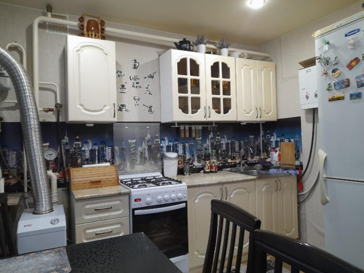 4-комн квартира ул Ленина, 30