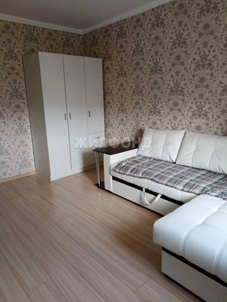 2-комн квартира Островского улица, д.152