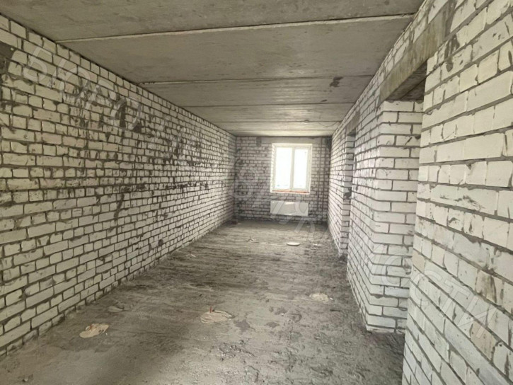 3-комн квартира Строителей ул, 6Б