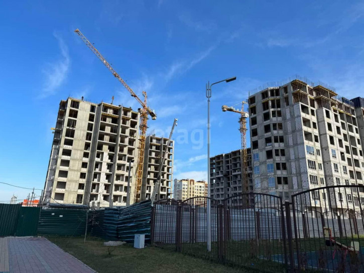 1-комн квартира в новом доме Крымской Весны