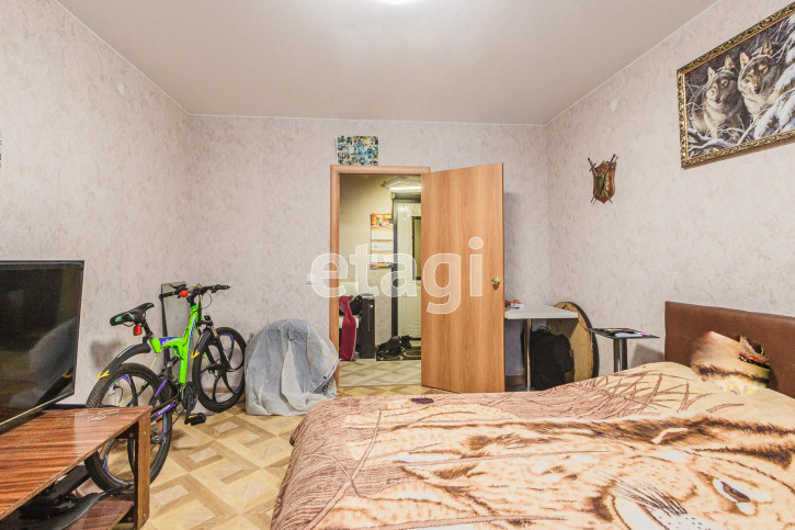 2-комн квартира улица Преображения, 3